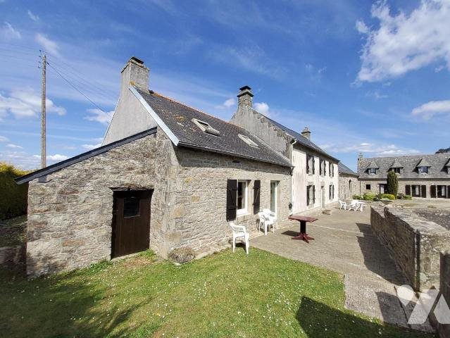 Maison à vendre, 340m², Plonévez-Porzay