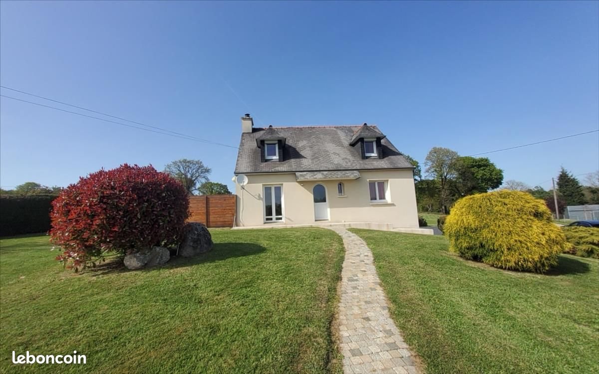 Maison à vendre, 108m², Trébrivan
