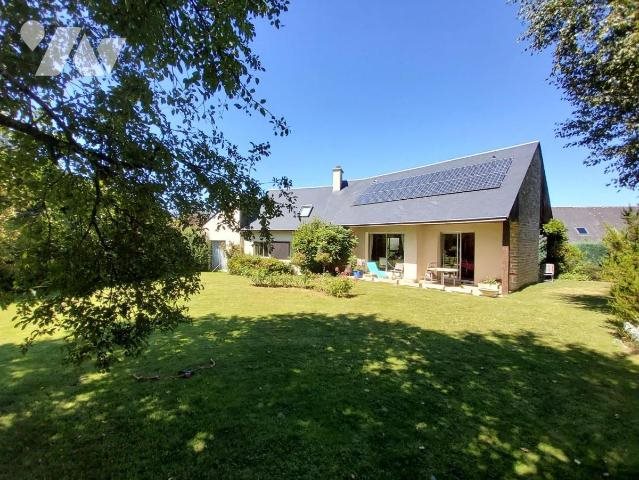 Maison à vendre, 171m², Carhaix-Plouguer