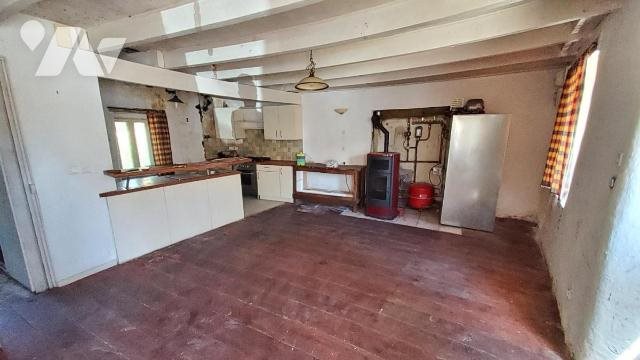 Maison à vendre, 125m², Plounéour-Ménez