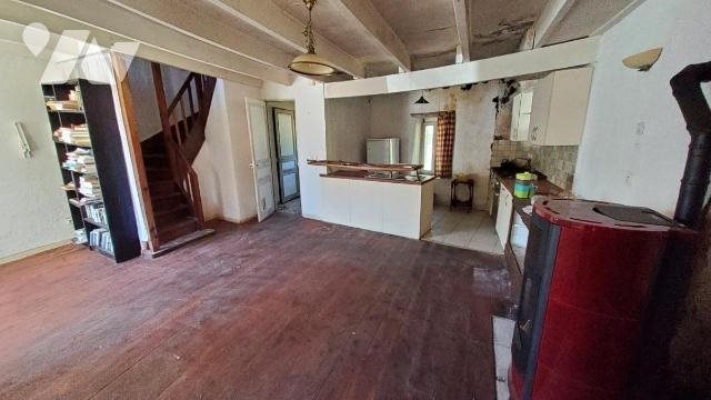 Maison à vendre, 125m², Plounéour-Ménez