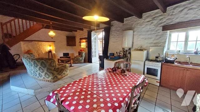Maison à vendre, 84m², Poullaouen