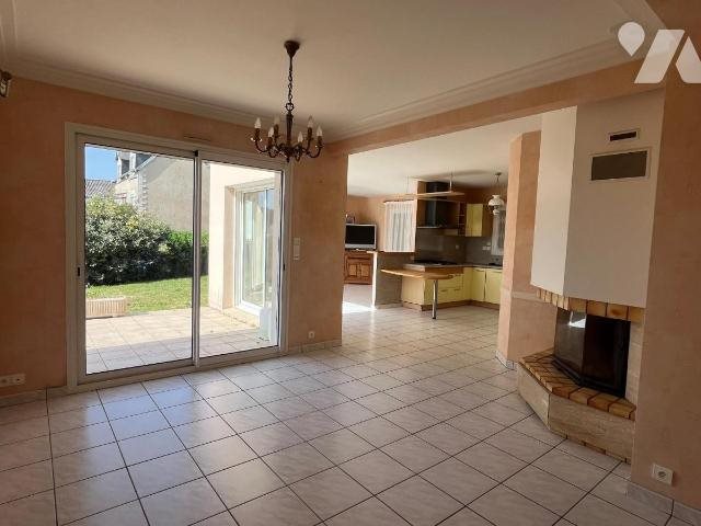 Maison à vendre, 130m², Callac