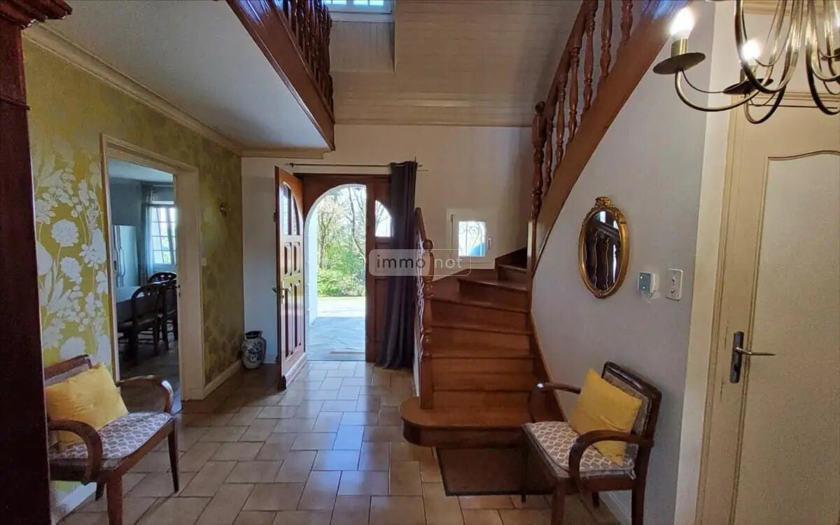 Maison à vendre, 166m², Carhaix-Plouguer