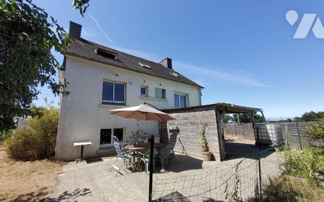 Maison à vendre, 109m², Carhaix-Plouguer