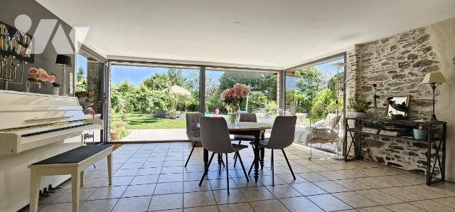 Maison à vendre, 212m², Les Touches