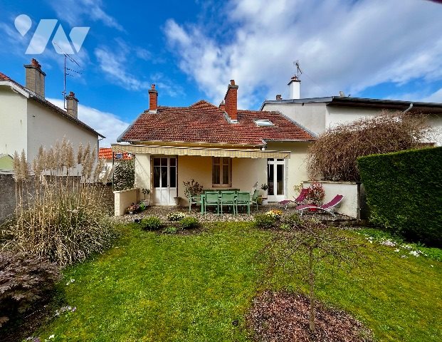 Maison à vendre, 111m², La Ferté-Macé