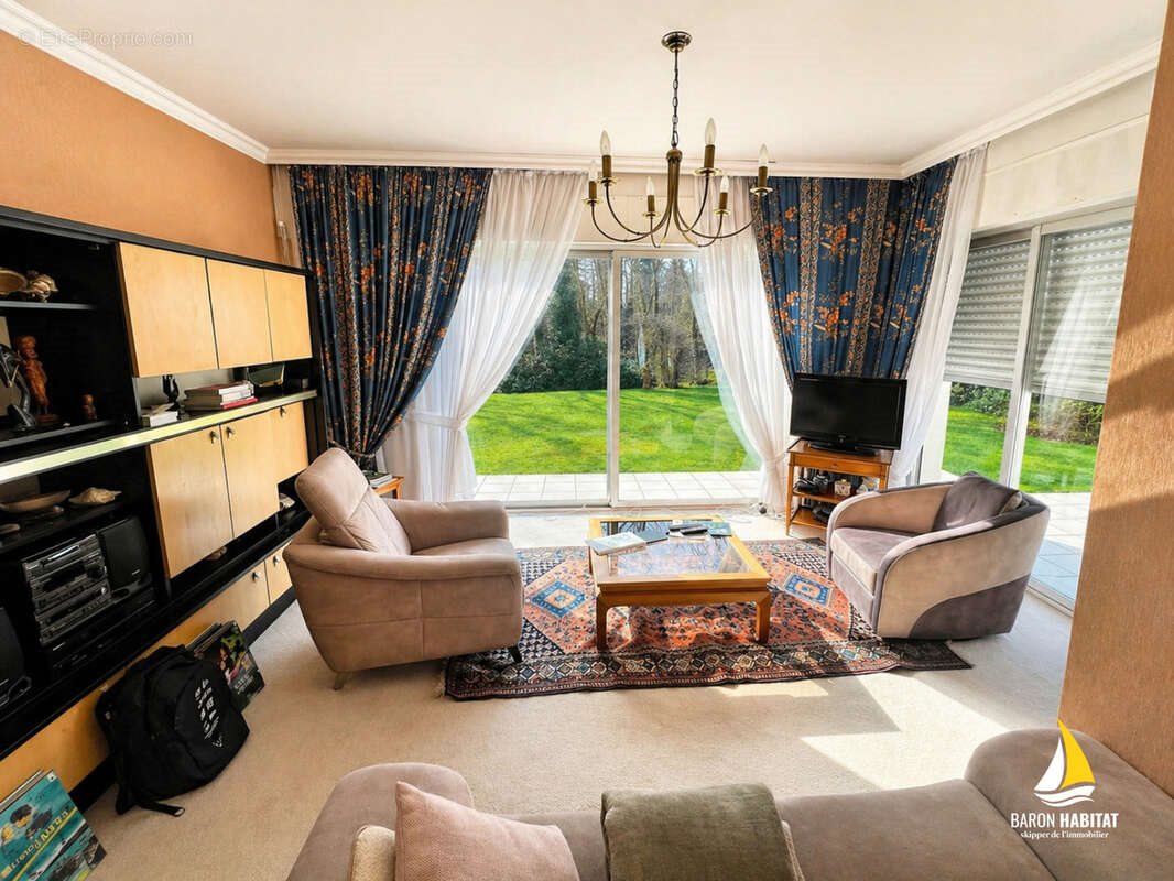 Maison à vendre, 154m², Quéven