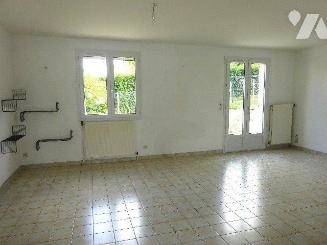 Maison à vendre, 74m², Arcisses