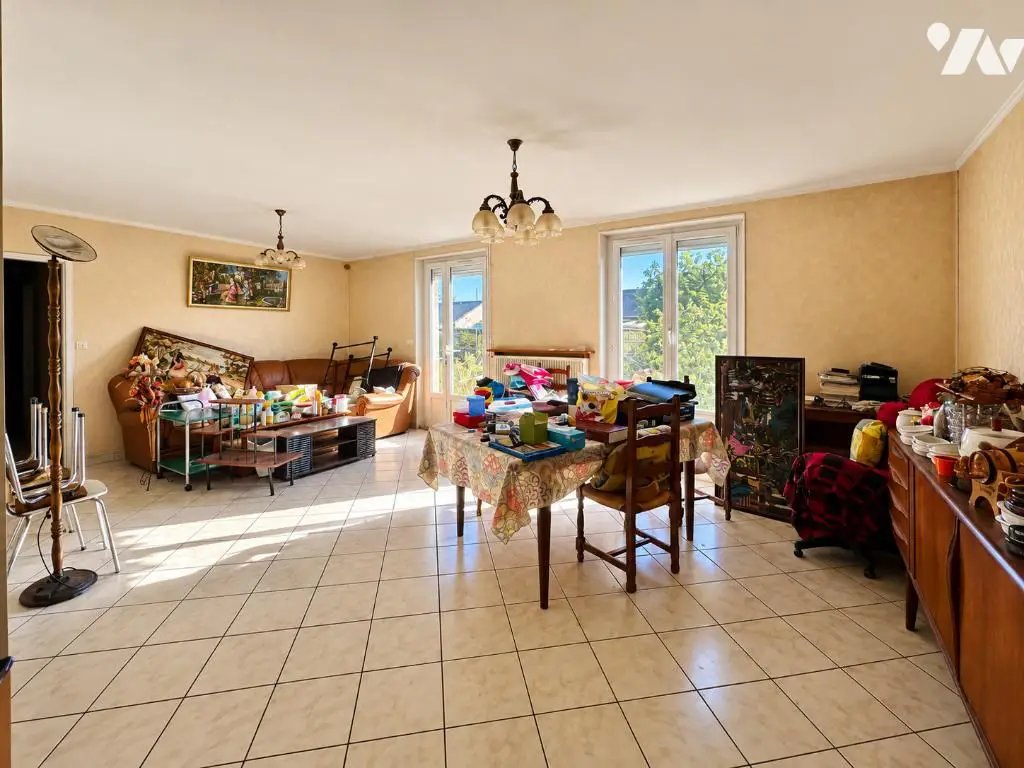 Maison à vendre, 4m², Tours