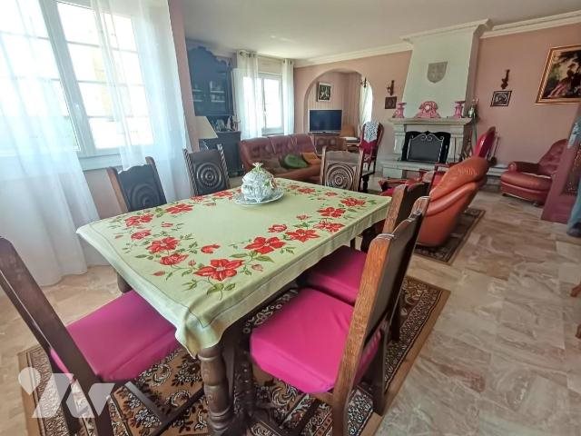 Maison à vendre, 175m², Kerfourn