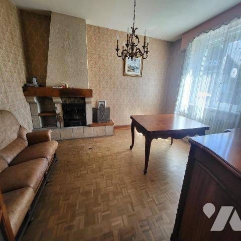 Maison à vendre, 147m², Spézet