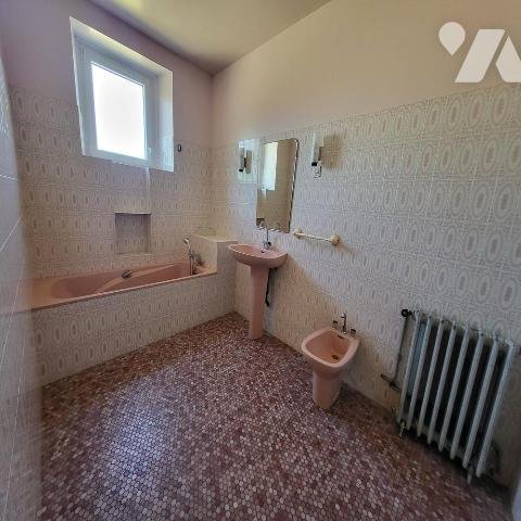 Maison à vendre, 147m², Spézet