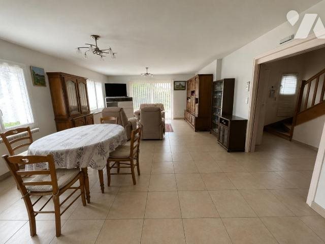 Maison à vendre, 243m², Guidel