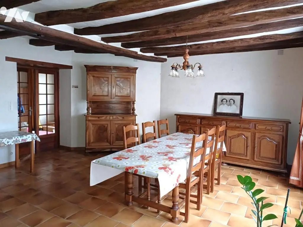 Maison à vendre, 170m², Parcé-sur-Sarthe