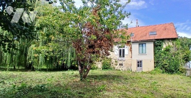 Maison à vendre, 135m², Bassoles-Aulers