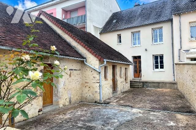 Maison à vendre, 102m², Nogent-le-Rotrou