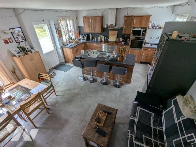 Maison à vendre, 82m², Arcisses