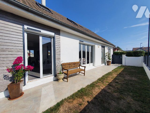 Maison à vendre, 137m², Saint-Sylvain