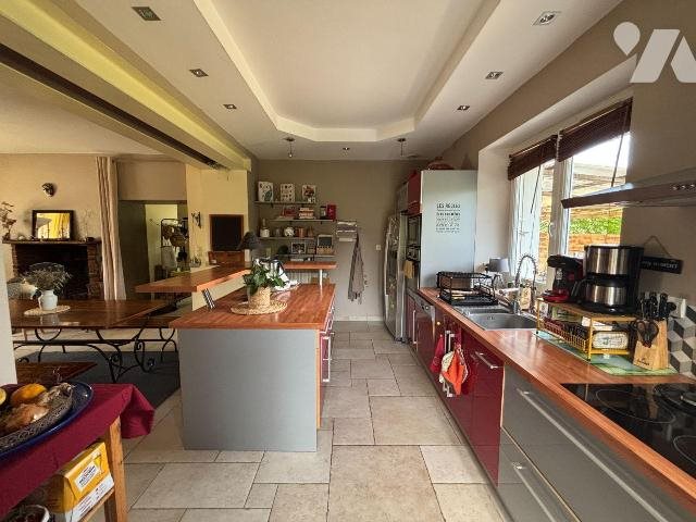 Maison à vendre, 146m², Noyal-Châtillon-sur-Seiche