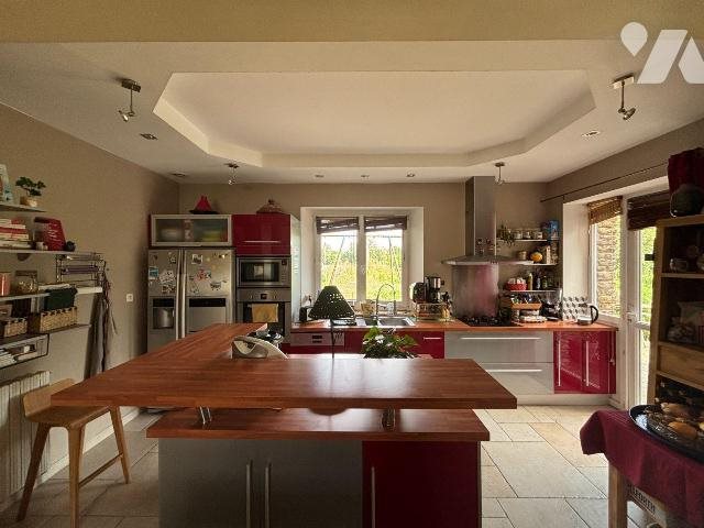 Maison à vendre, 146m², Noyal-Châtillon-sur-Seiche