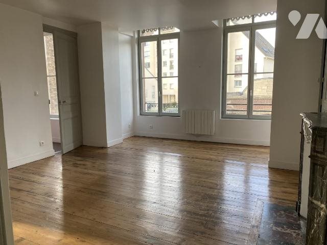 Appartement à louer, 72m², Elbeuf