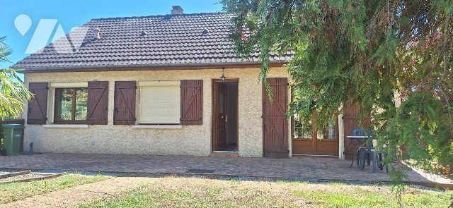 Maison à vendre, 94m², Savigné-l'Evêque