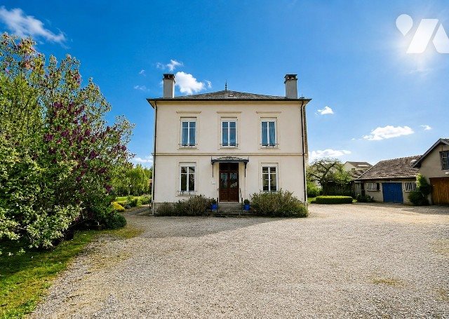 Maison à vendre, 190m², Uxegney