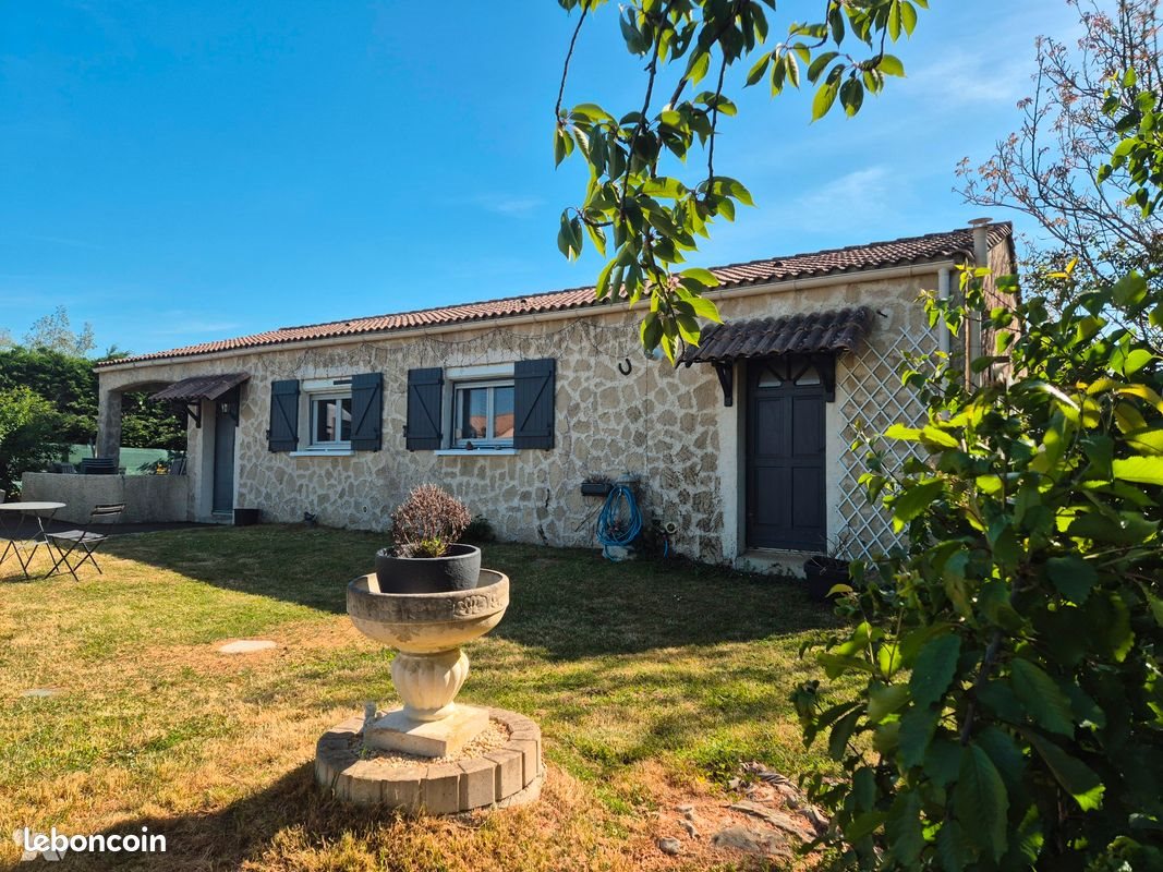 Maison à vendre, 79m², Mortagne-sur-Sèvre