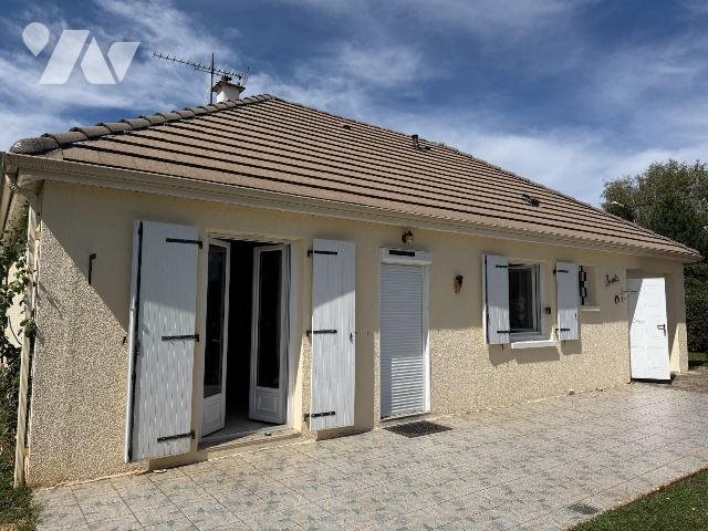 Maison à vendre, 76m², Anglards-de-Salers