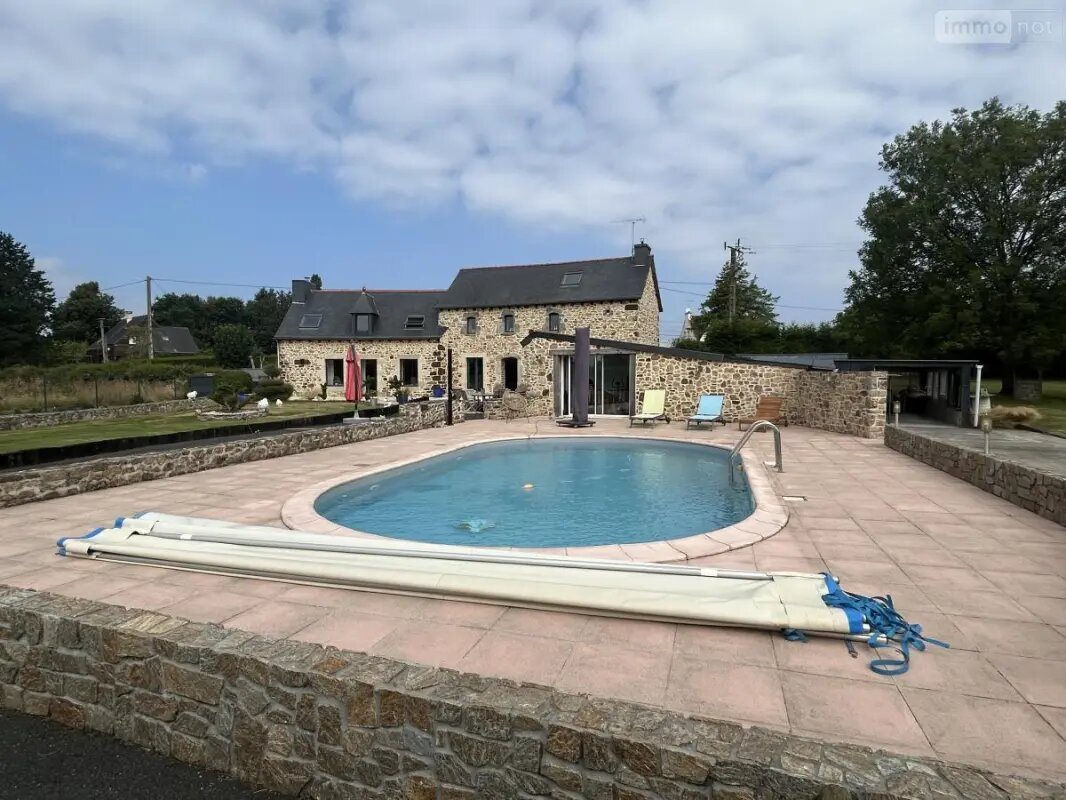 Maison à vendre, 201m², Lanvollon
