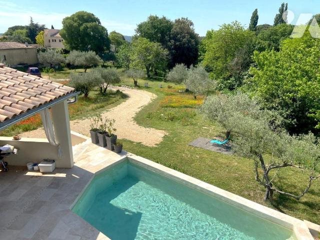 Maison à vendre, 136m², Uzès
