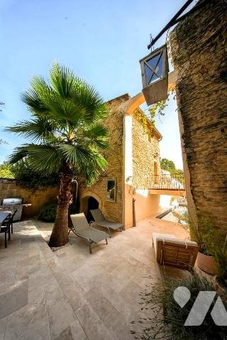 Maison à vendre, 361m², Vers-Pont-du-Gard