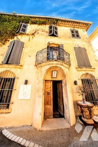 Maison à vendre, 361m², Vers-Pont-du-Gard