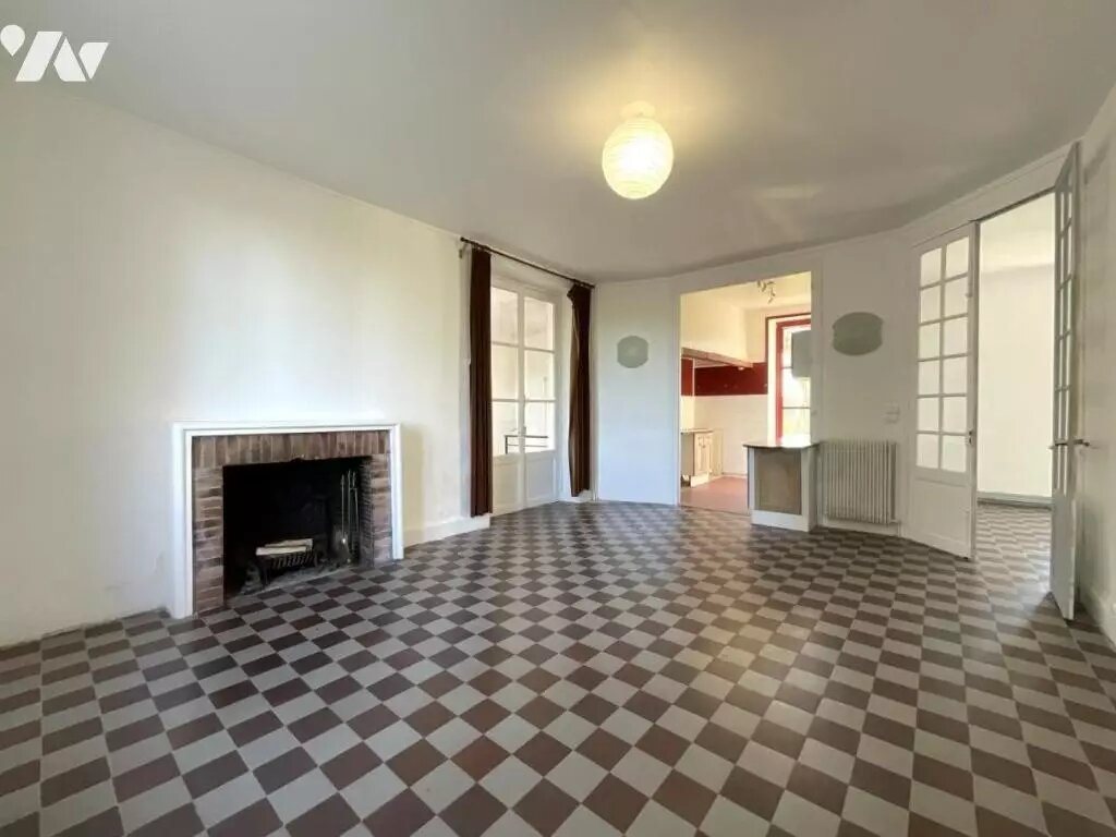 Maison à louer, 202m², Dhuizon