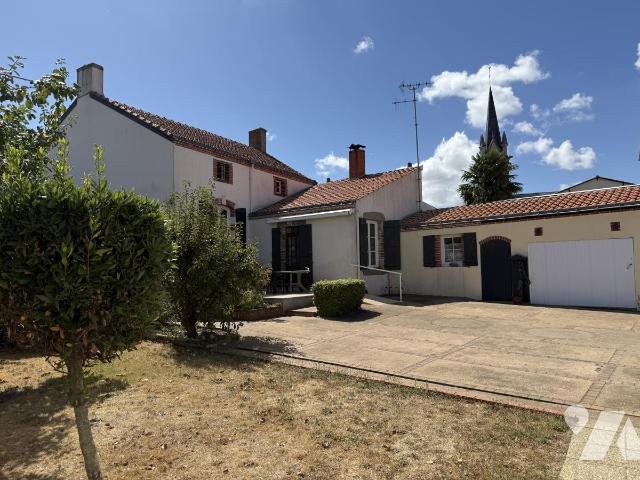 Maison à vendre, 165m², Nieul-le-Dolent