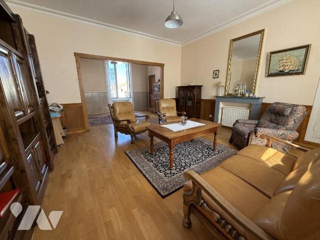 Maison à vendre, 165m², Nieul-le-Dolent
