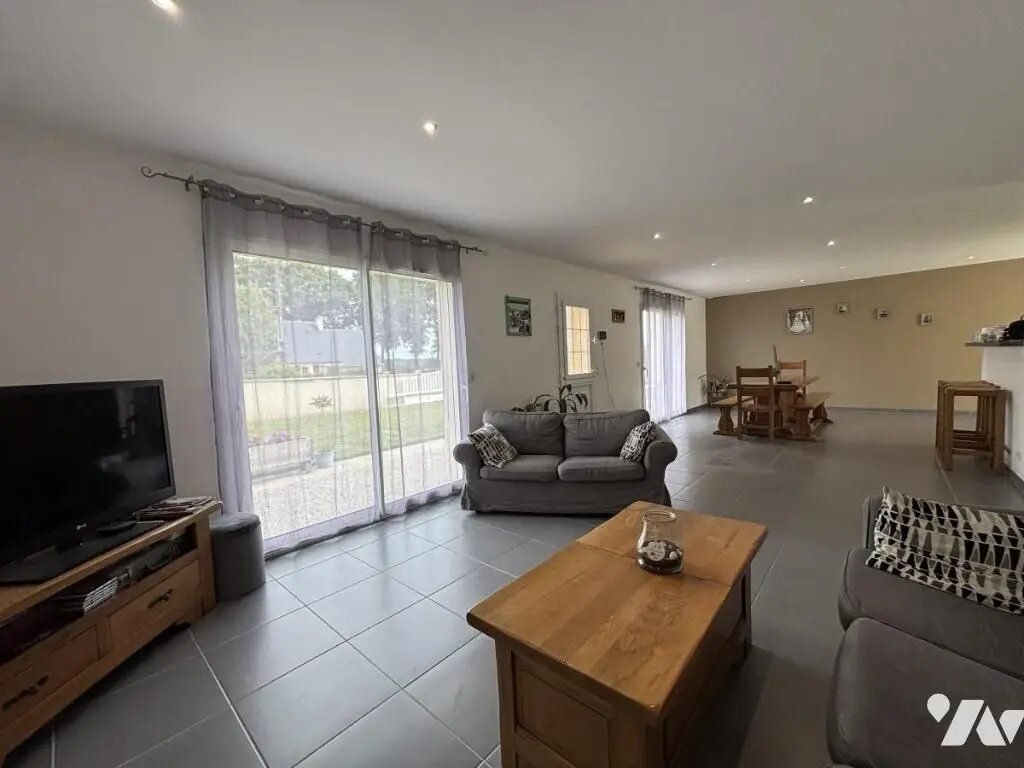 Maison à vendre, 195m², Nouzilly