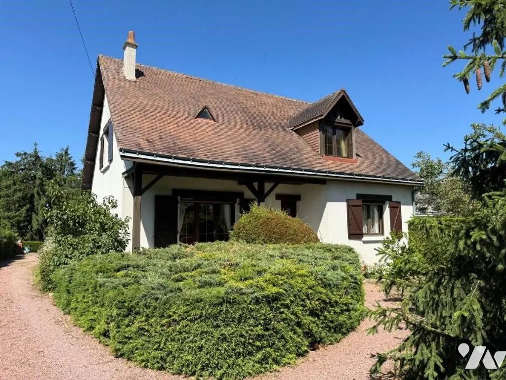 Maison à vendre, 127m², Chinon