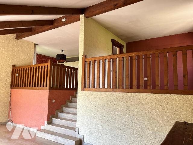 Maison à vendre, 194m², Corcelles-les-Monts