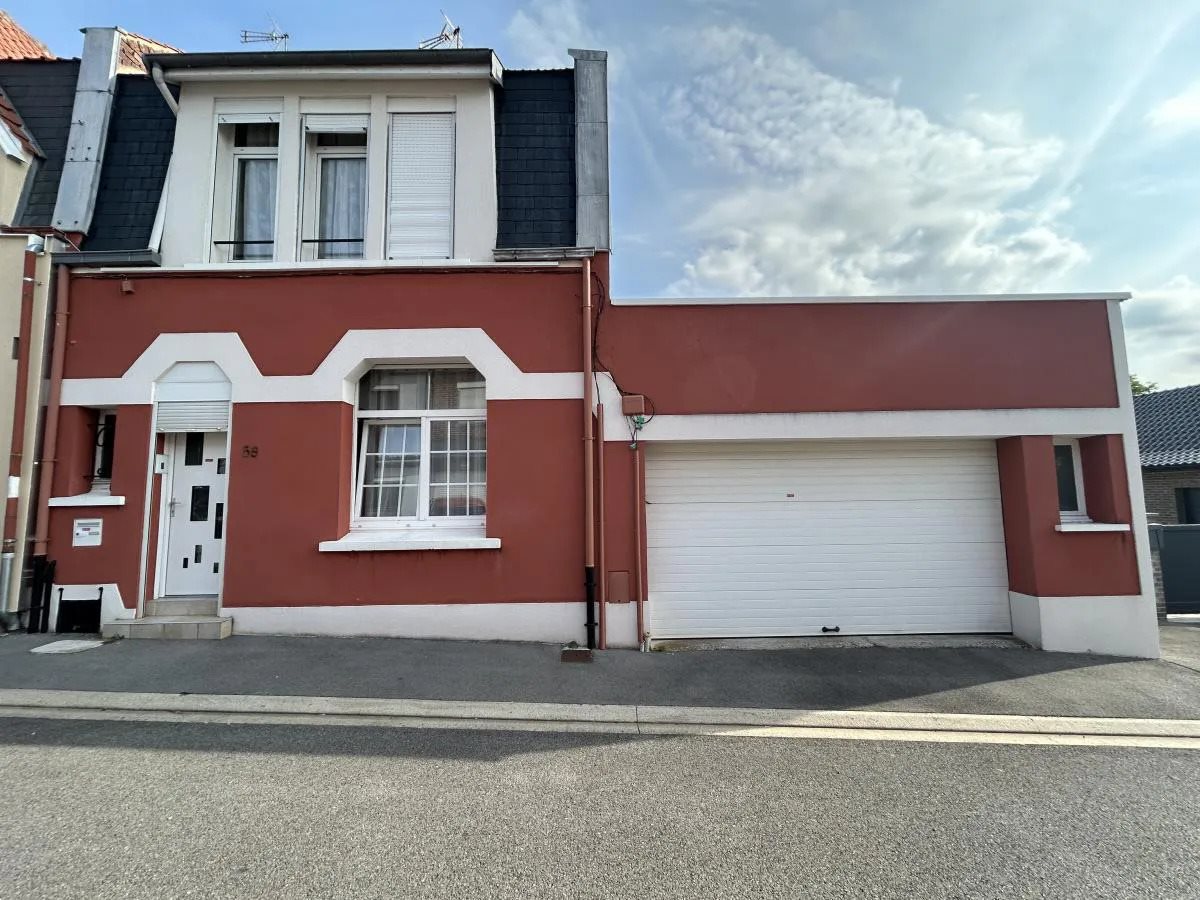 Maison à vendre, 94m², Neuville-Saint-Rémy