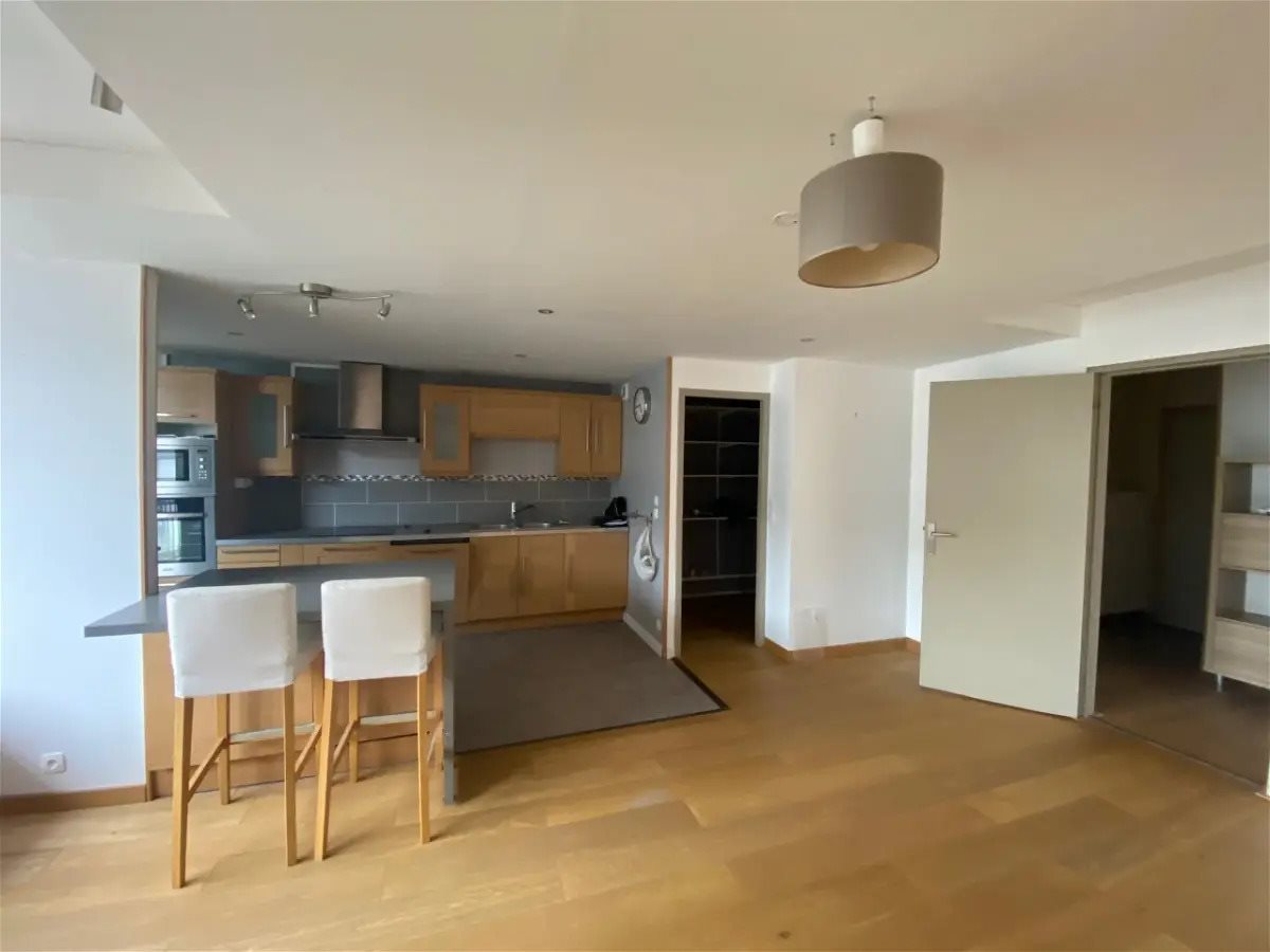 Appartement à louer, 83m², La Madeleine