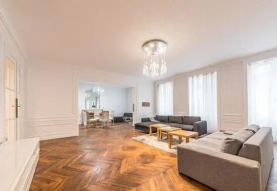 Appartement à louer, 167m², Paris 16ème