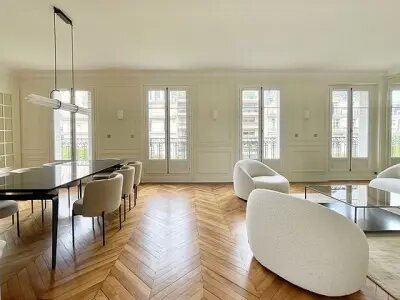 Appartement à louer, 152m², Paris 8ème