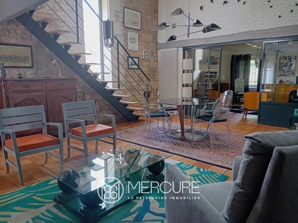 Maison à vendre, 233m², Saintes