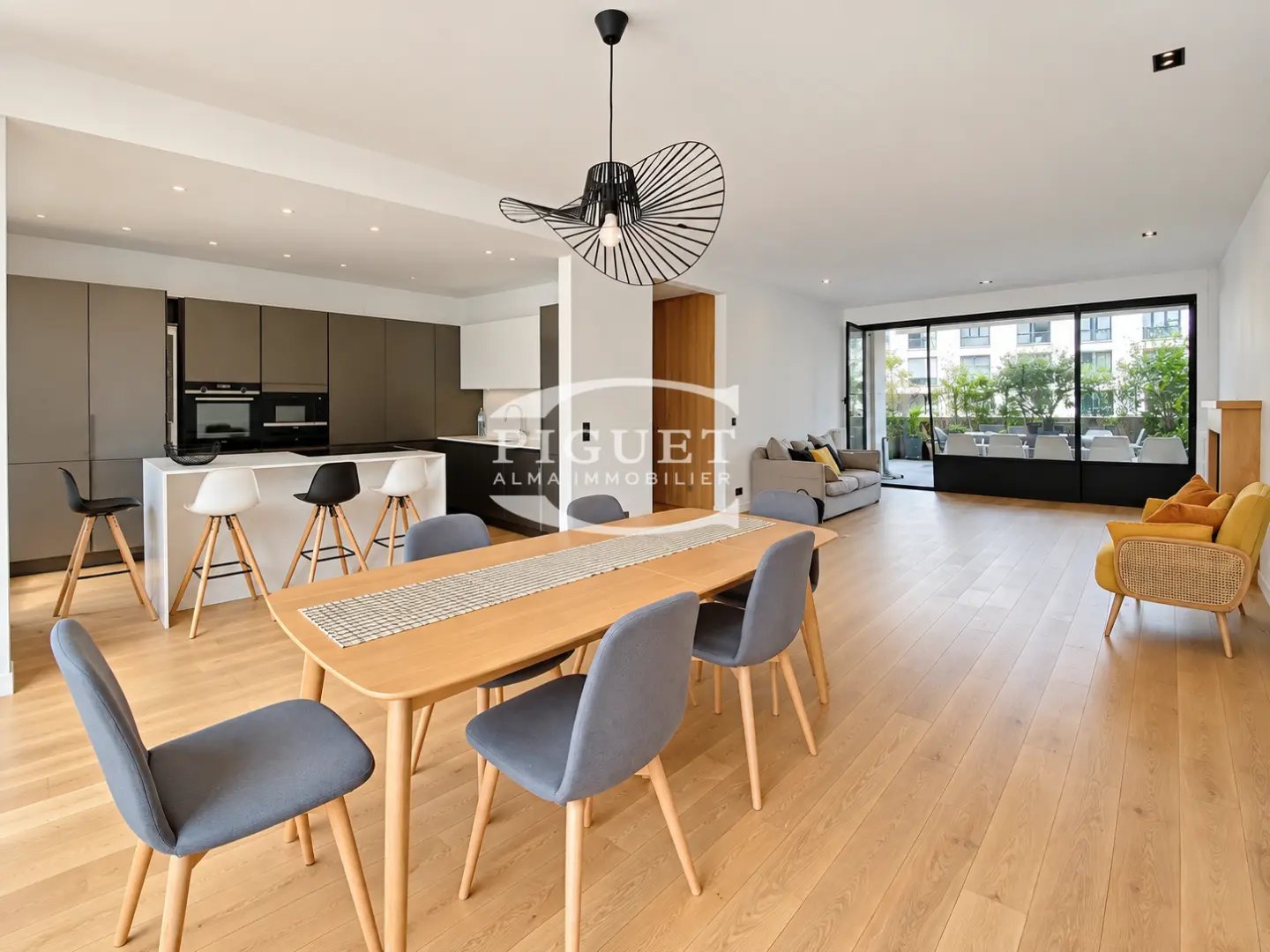 Appartement à louer, 138m², Paris 16ème
