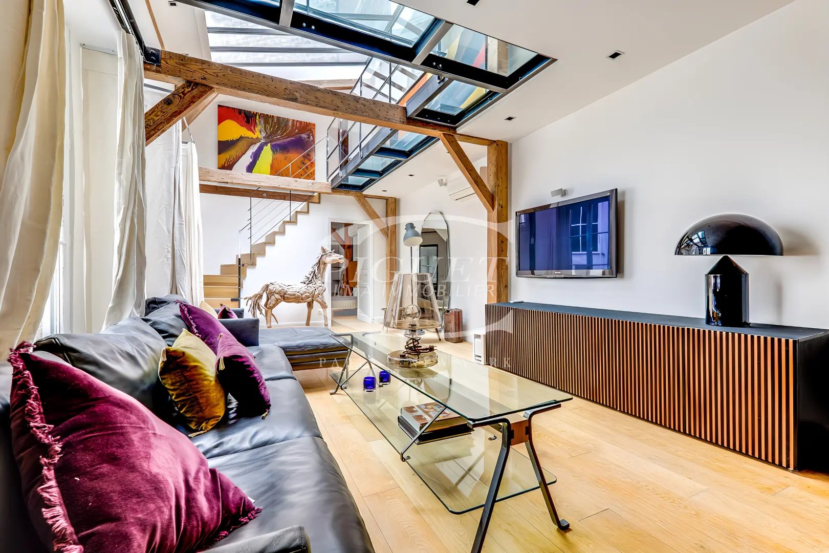 Appartement à louer, 270m², Paris 8ème