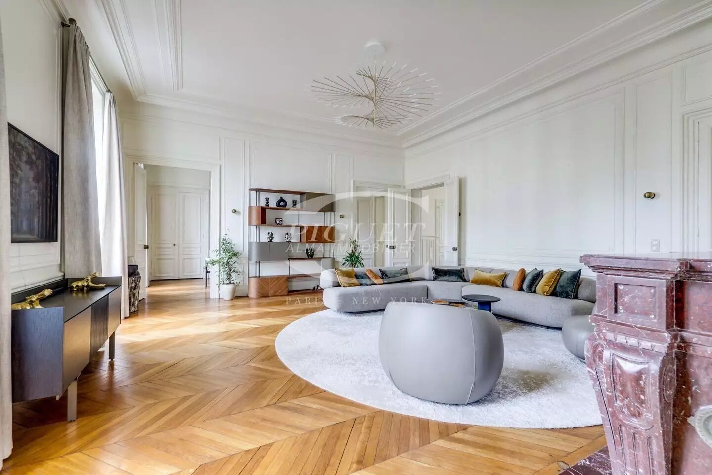 Appartement à louer, 230m², Paris 8ème