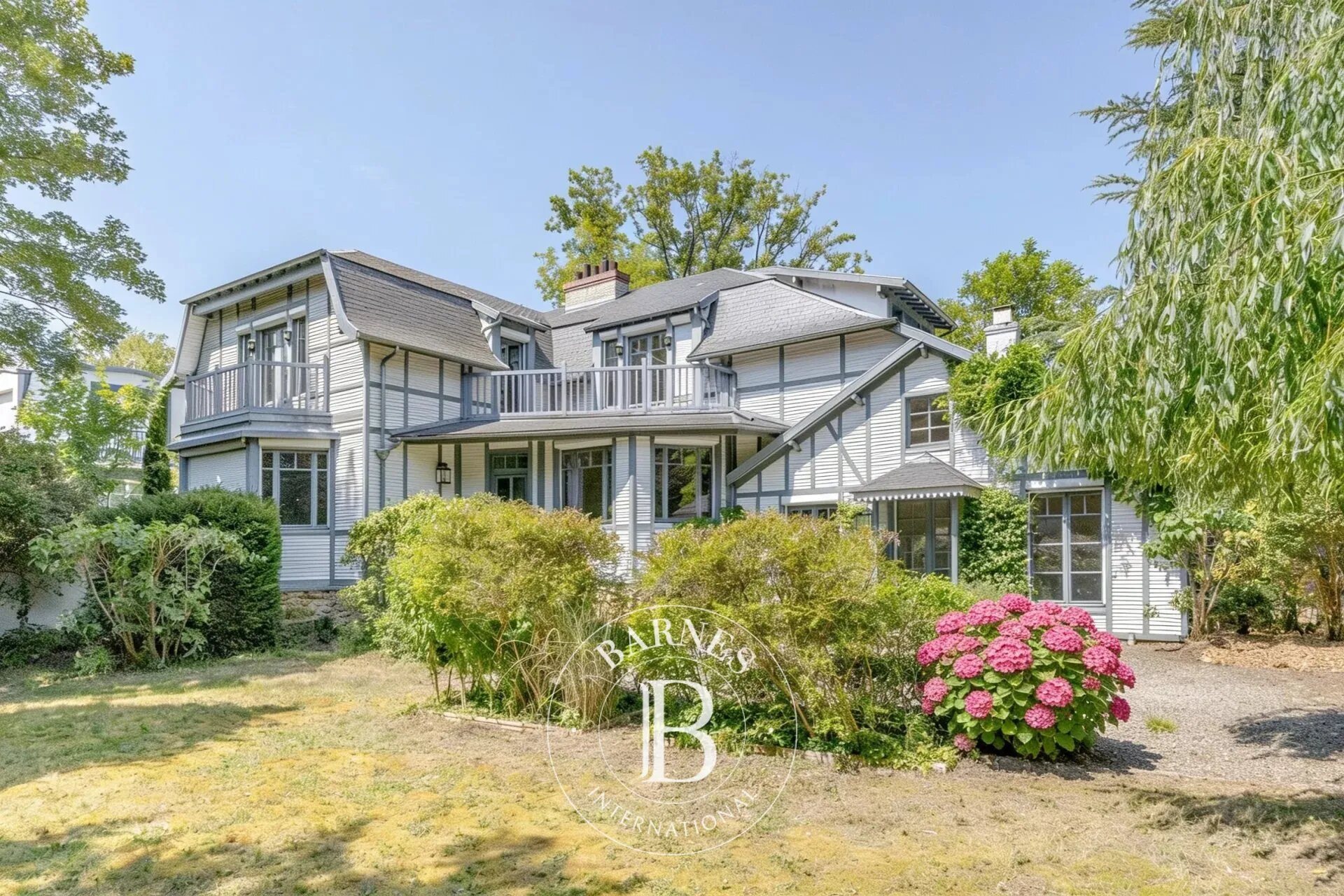 Maison à vendre, 237m², Garches