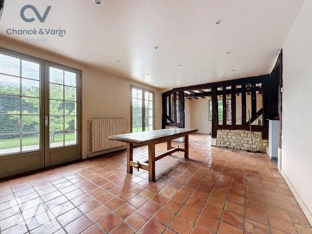 Maison à vendre, 123m², Saint-Pierre-Azif